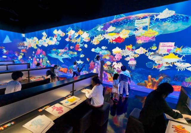 世界とつながったお絵かき水族館 / Sketch Aquarium: Connected World